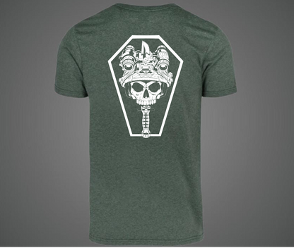 Polera cuchillo y calavera